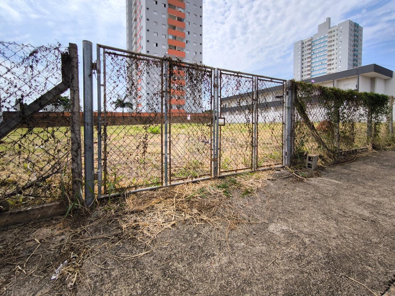 Terreno à venda no bairro Chácaras Antonieta: ENTRADA