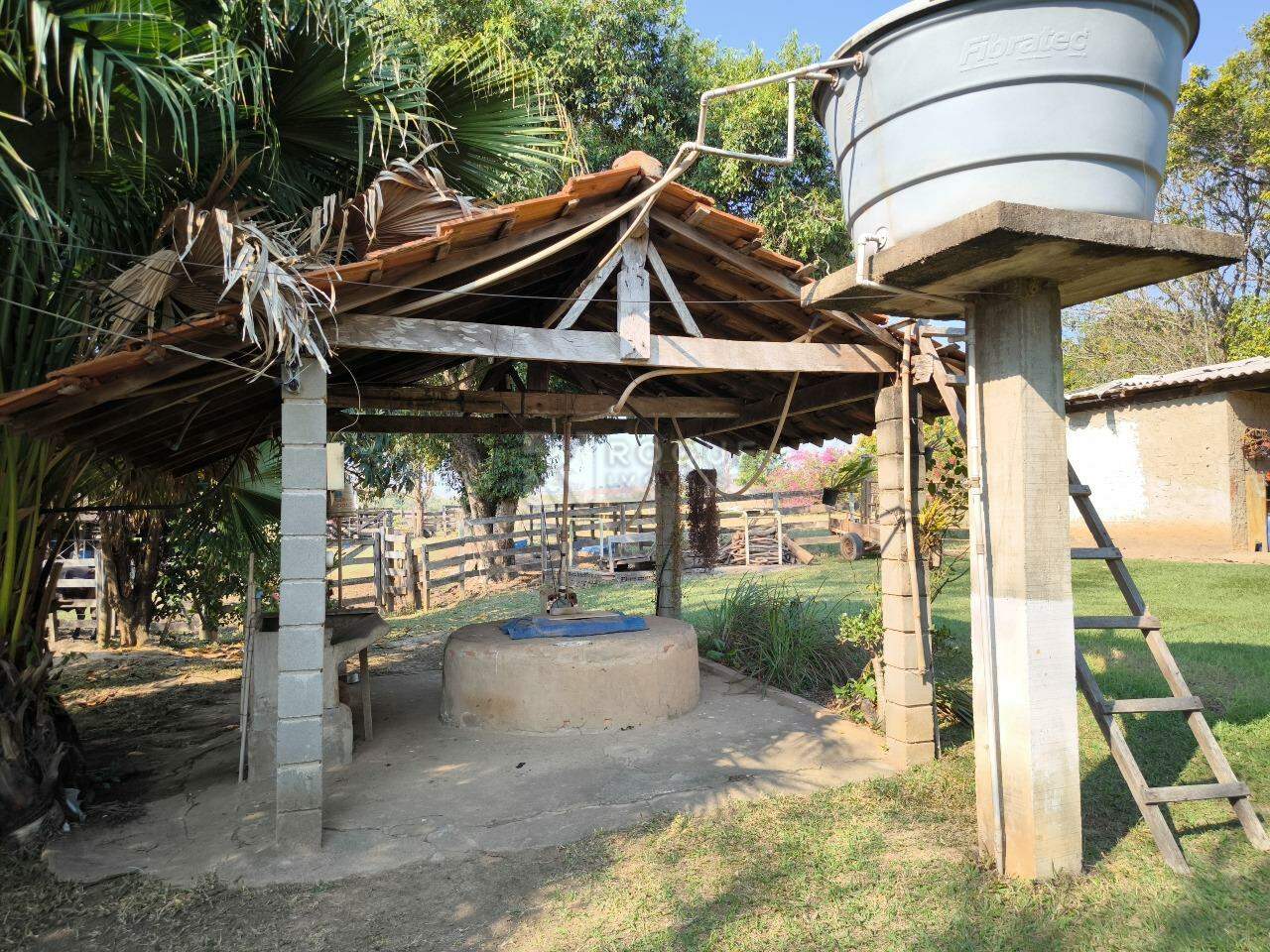 Sítio à venda no bairro Área Rural de Limeira: POÇO