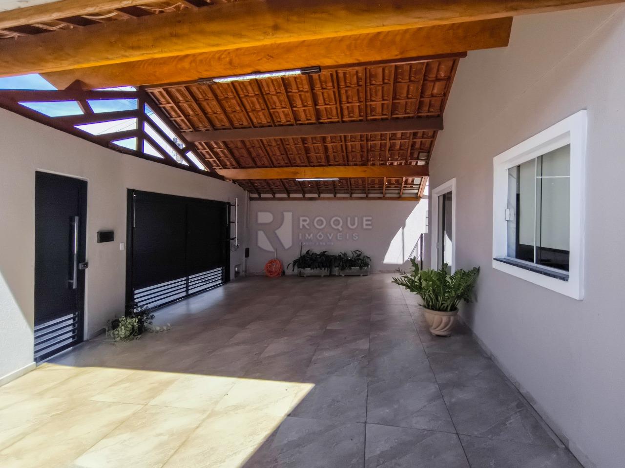 Casa Residencial à venda no bairro Jardim Residencial e Comercial Alto dos Laranjais: GARAGEM