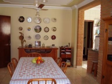 Casa Residencial à venda no bairro Centro: 