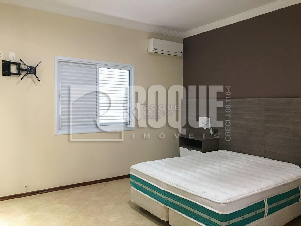 Casa Residencial para aluguel no bairro Vila Solar: Suíte