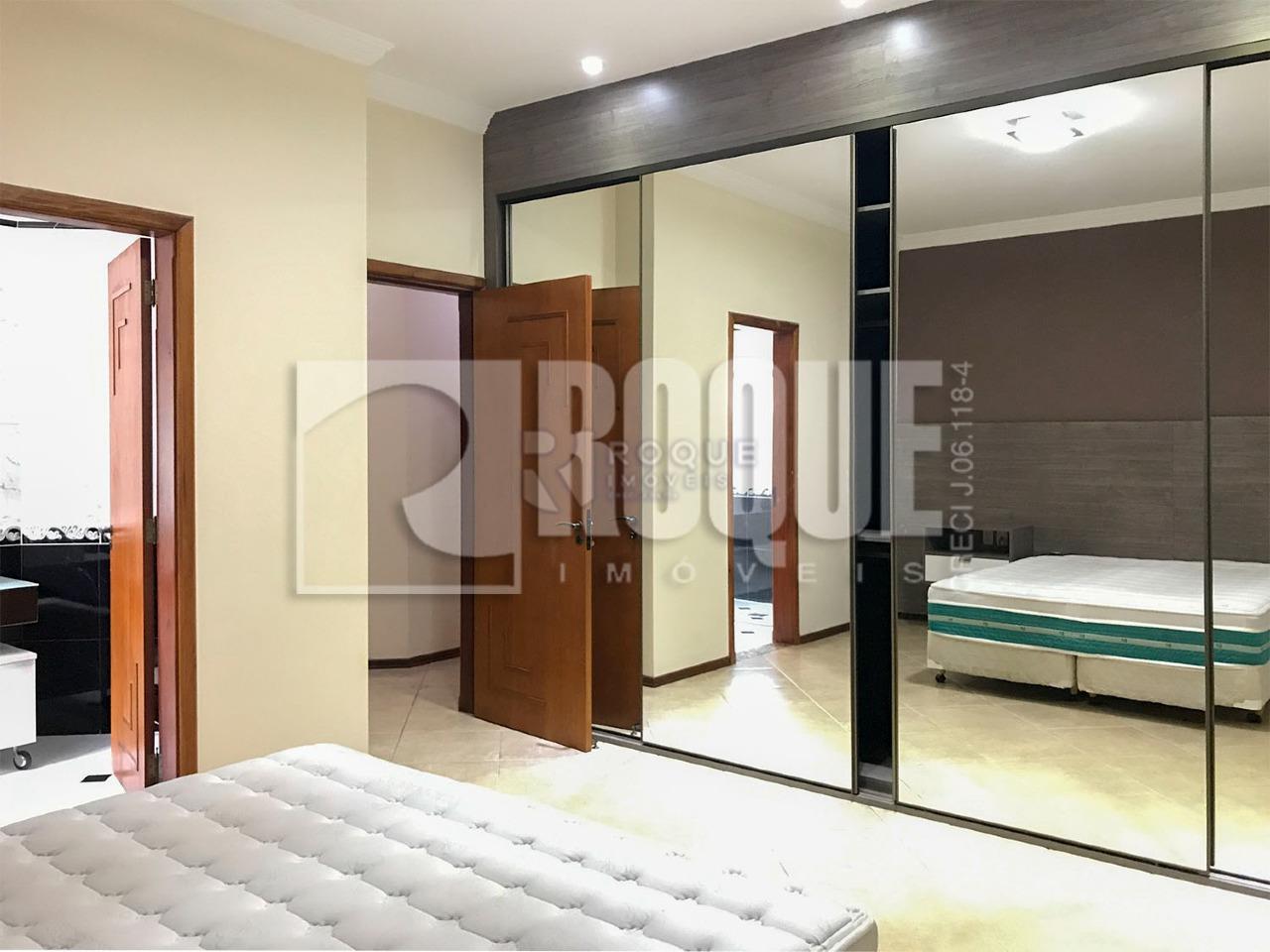 Casa Residencial para aluguel no bairro Vila Solar: Suíte