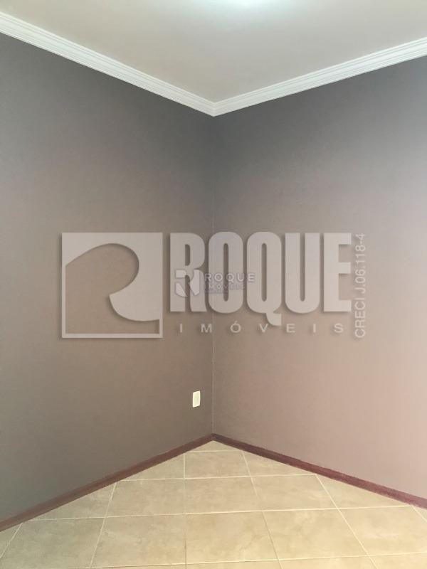 Casa Residencial para aluguel no bairro Vila Solar: Sala edícula