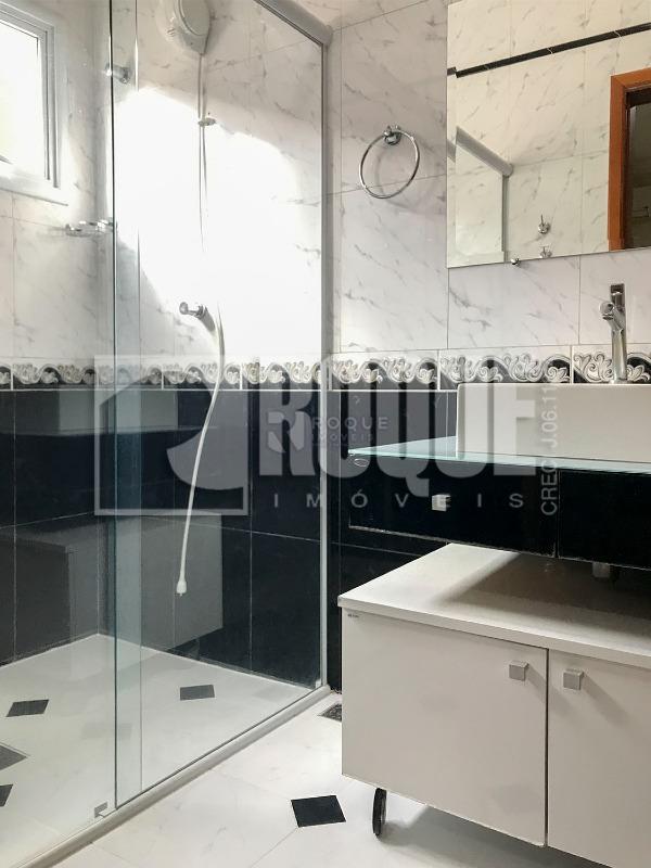 Casa Residencial para aluguel no bairro Vila Solar: WC suíte