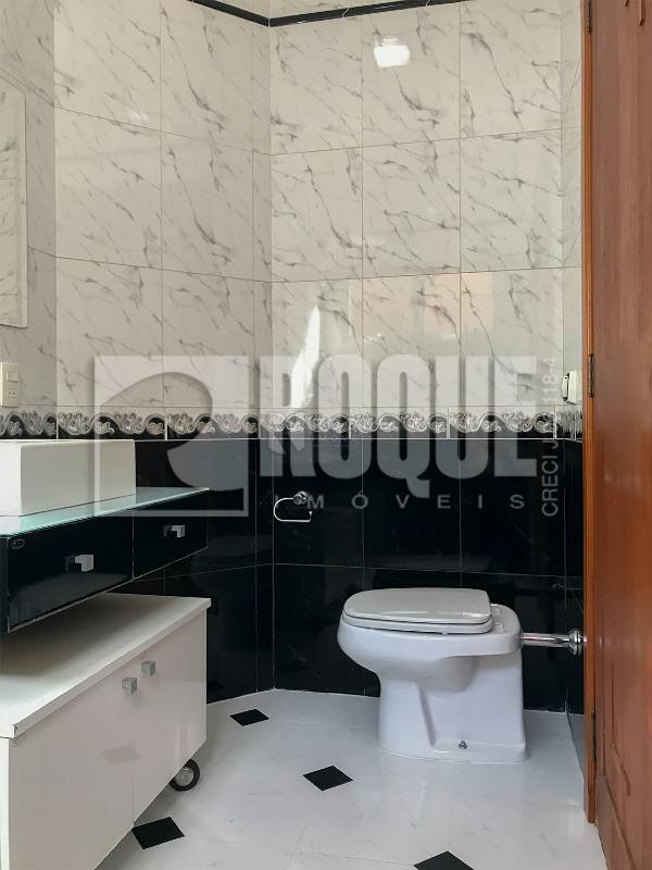 Casa Residencial para aluguel no bairro Vila Solar: WC suíte