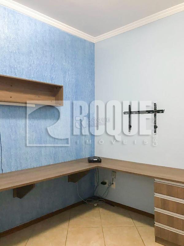 Casa Residencial para aluguel no bairro Vila Solar: Dormitório 3