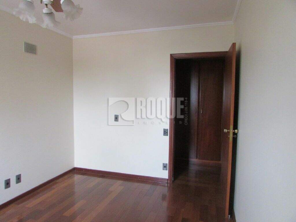 Apartamento à venda no bairro Centro: