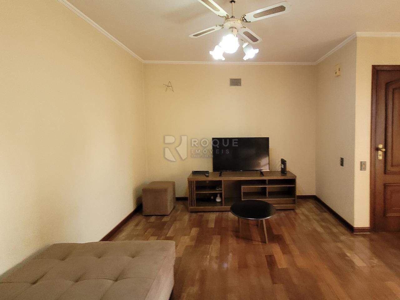 Apartamento à venda no bairro Centro: Sala