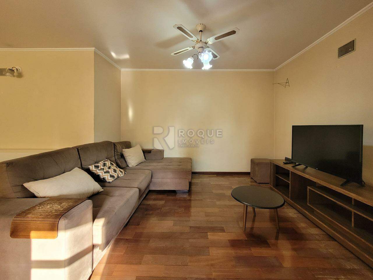 Apartamento à venda no bairro Centro: Sala
