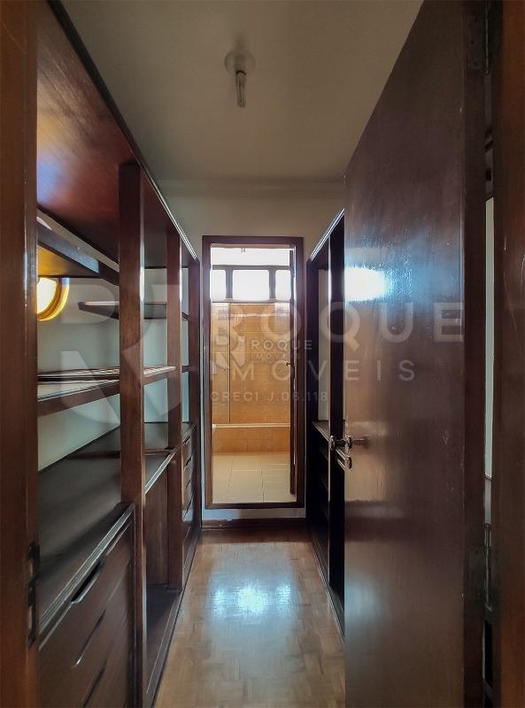 Casa Residencial à venda no bairro Vila Cristovam: 