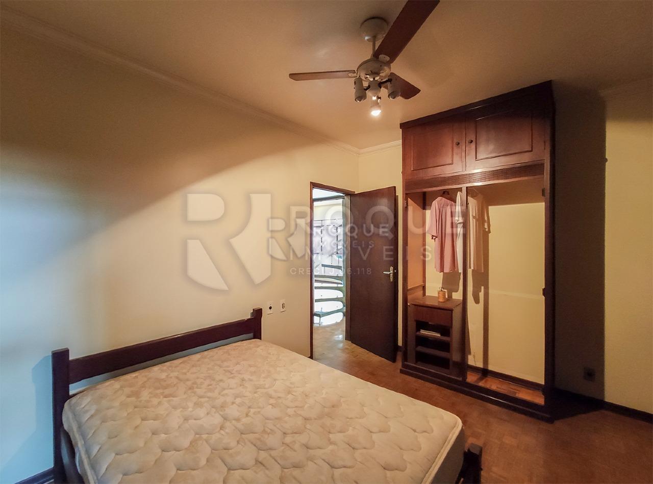 Casa Residencial à venda no bairro Vila Cristovam: 