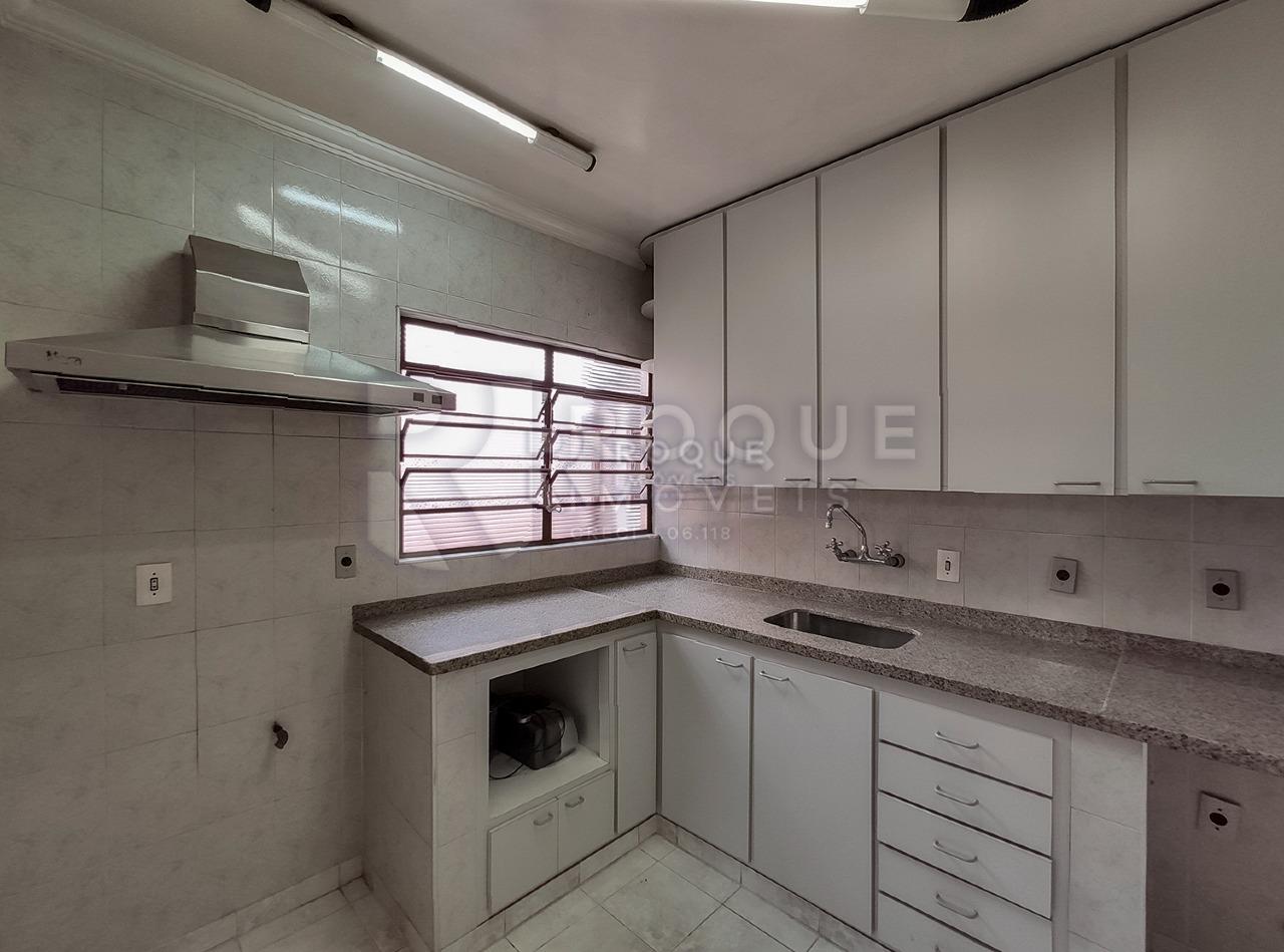 Casa Residencial à venda no bairro Vila Cristovam: 