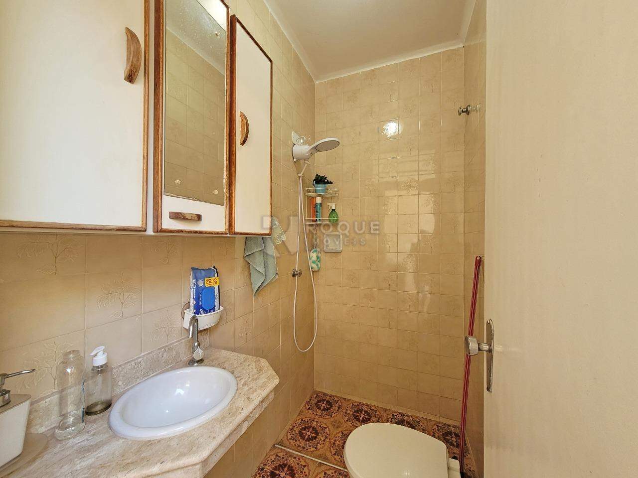 Casa Residencial à venda no bairro Centro: BANHEIRO EXTERNO