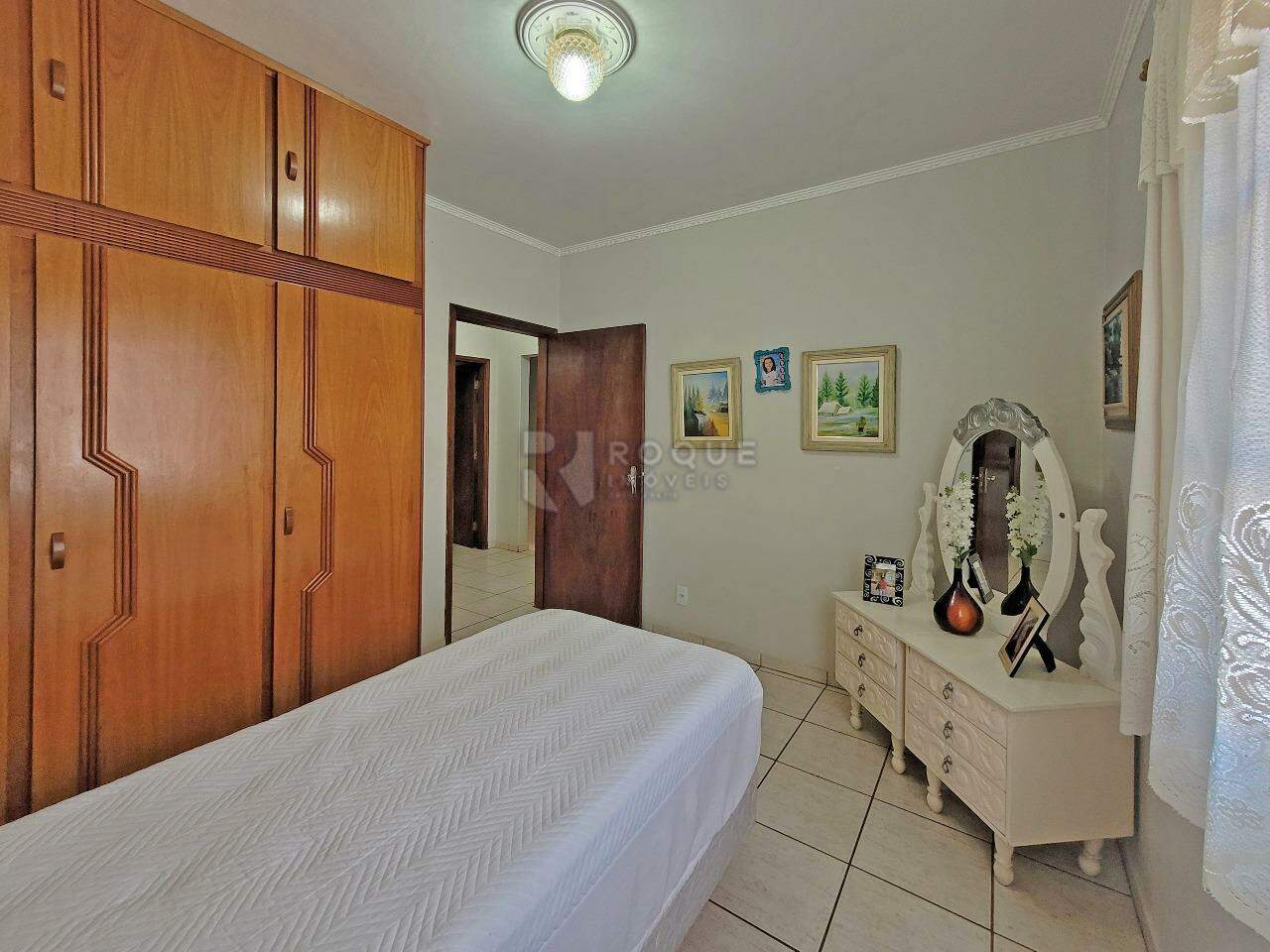 Casa Residencial à venda no bairro Centro: DORMITÓRIO 1