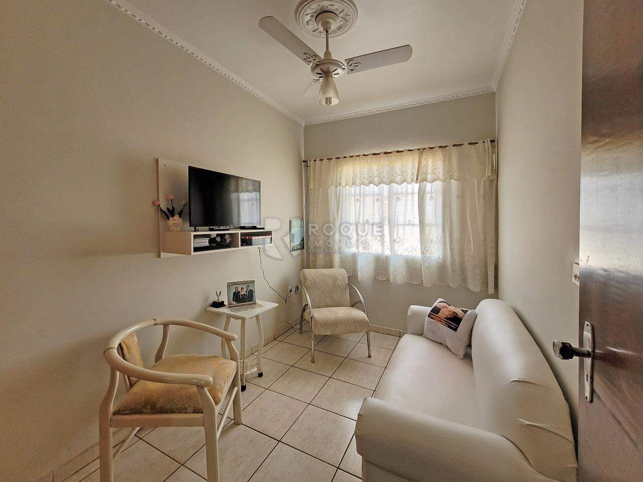 Casa Residencial à venda no bairro Centro: DORMITÓRIO 4