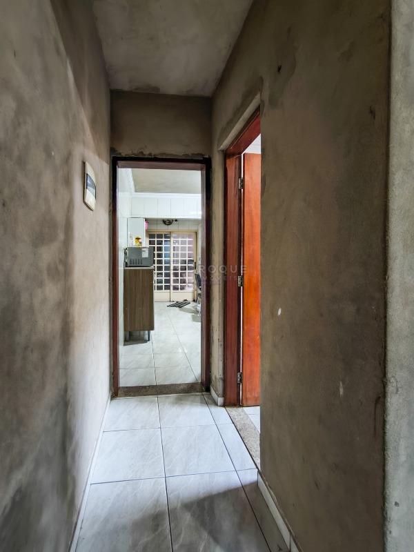 Casa Residencial à venda no bairro Jardim Ouro Branco: CORREDOR INTERNO