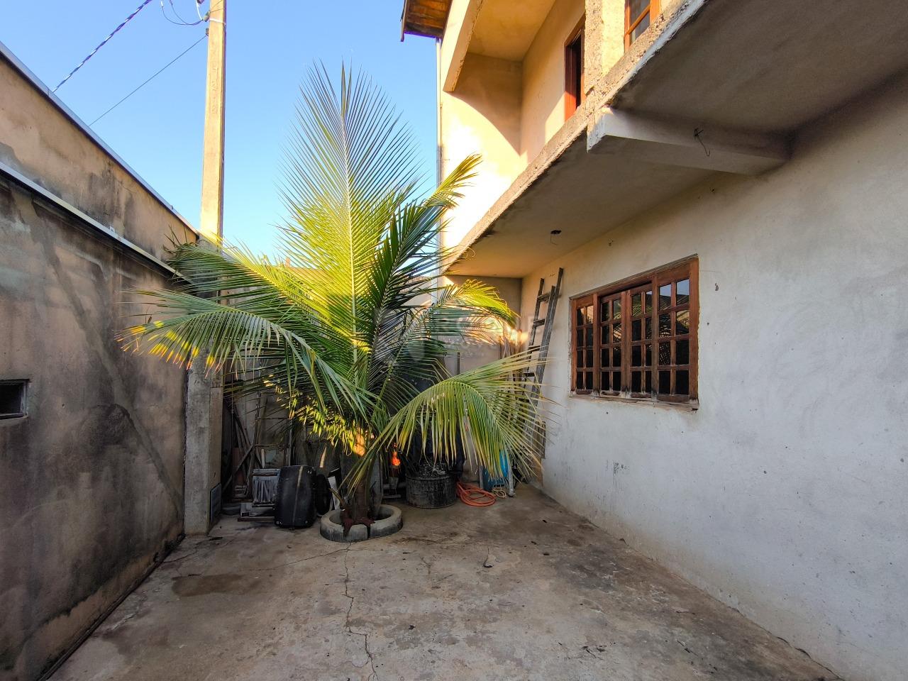 Casa Residencial à venda no bairro Jardim Ouro Branco: JARDIM