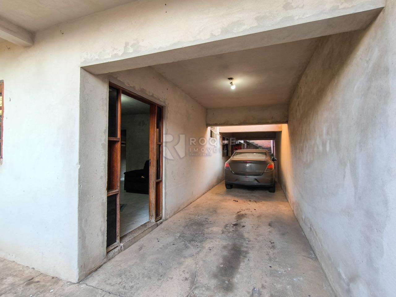 Casa Residencial à venda no bairro Jardim Ouro Branco: GARAGEM