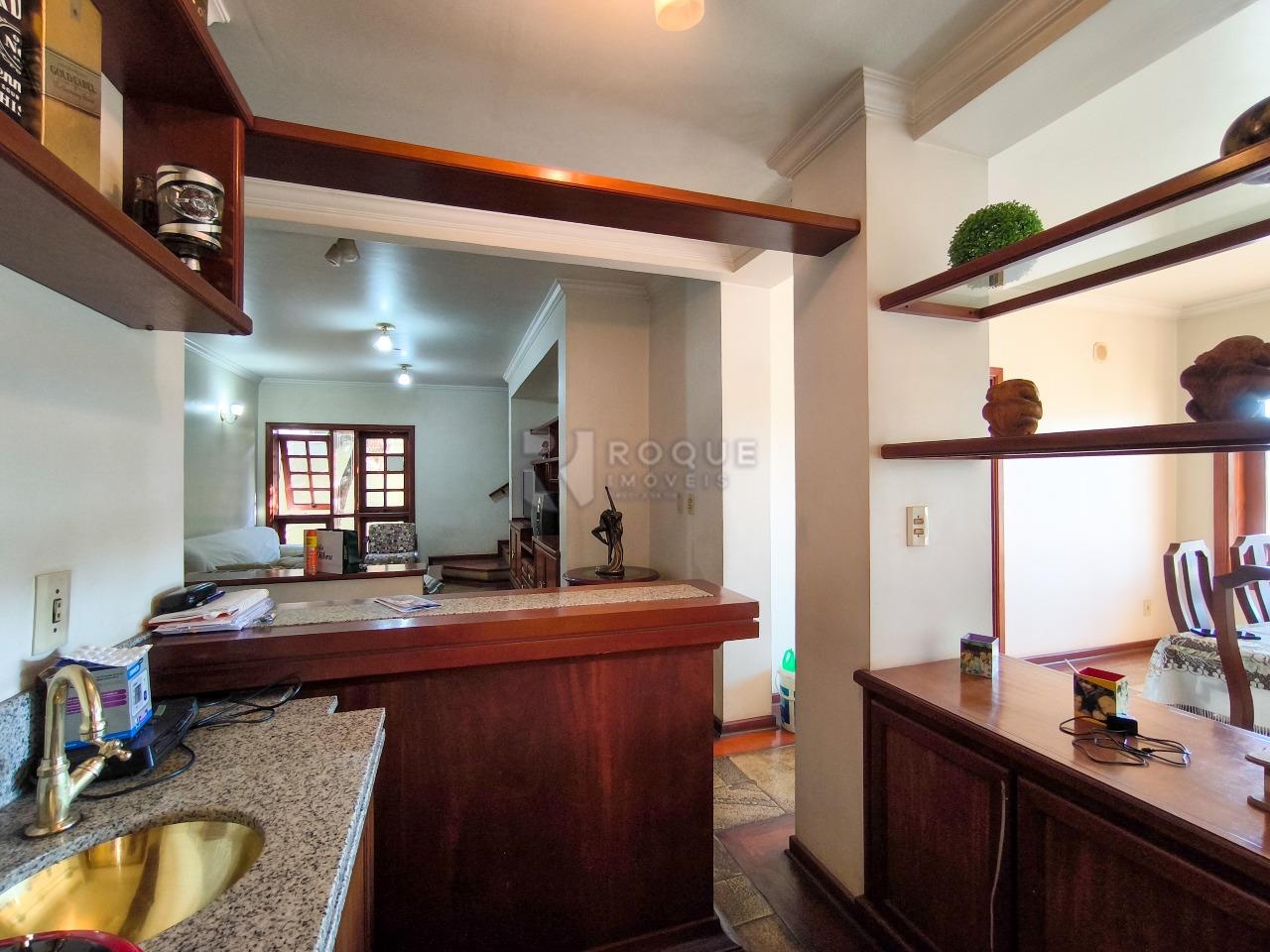 Casa em condomínio à venda no bairro Jardim Florença: BAR