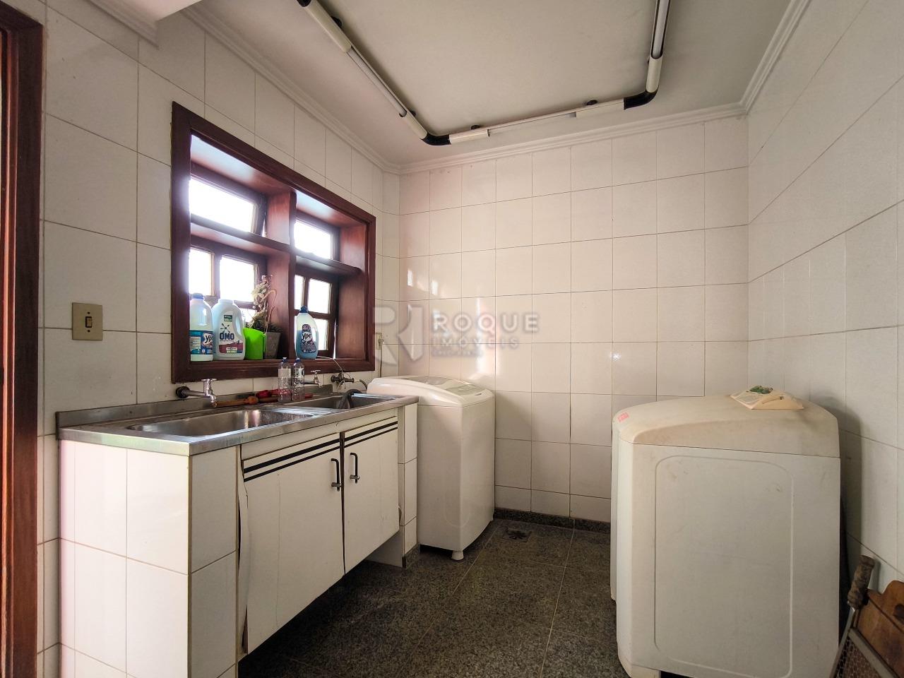 Casa em condomínio à venda no bairro Jardim Florença: LAVANDERIA