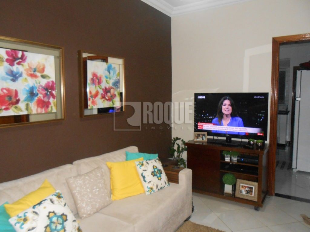 Casa Residencial à venda no bairro Jardim Ipanema: 