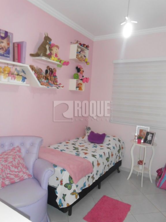 Casa Residencial à venda no bairro Jardim Ipanema: 