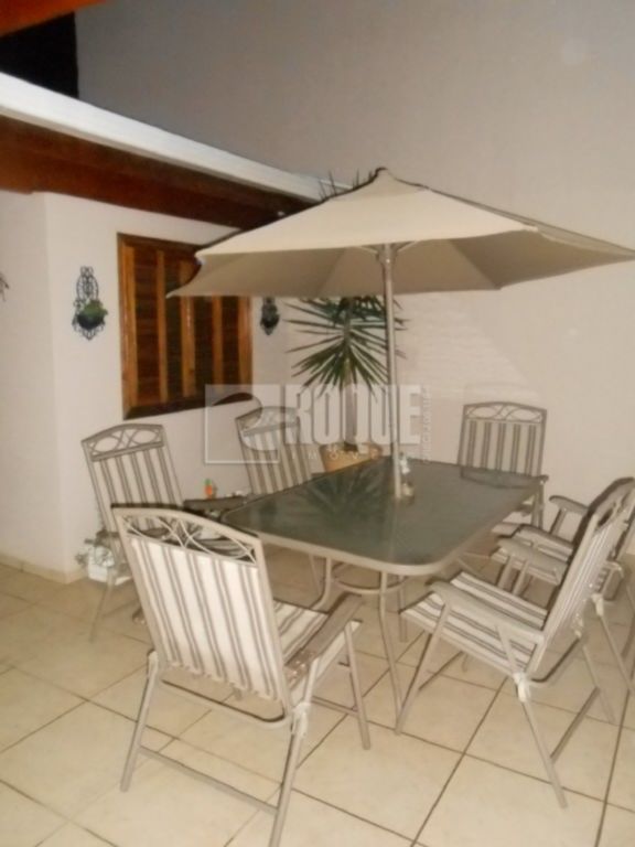 Casa Residencial à venda no bairro Jardim Ipanema: 