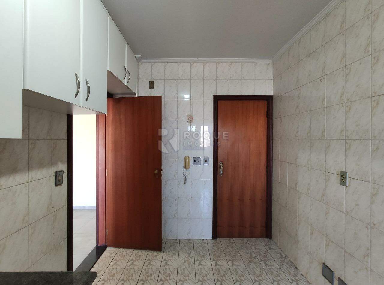 Apartamento para aluguel no bairro Vila Camargo: Cozinha 