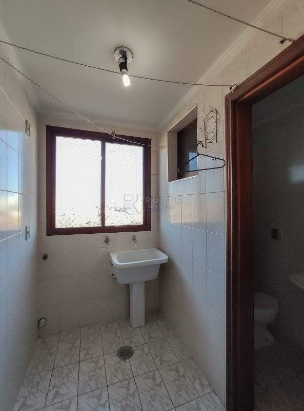 Apartamento para aluguel no bairro Vila Camargo: Área de serviço 