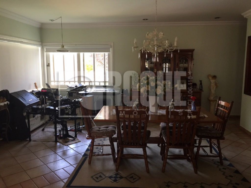 Casa em condomínio à venda no bairro Parque São Bento: 