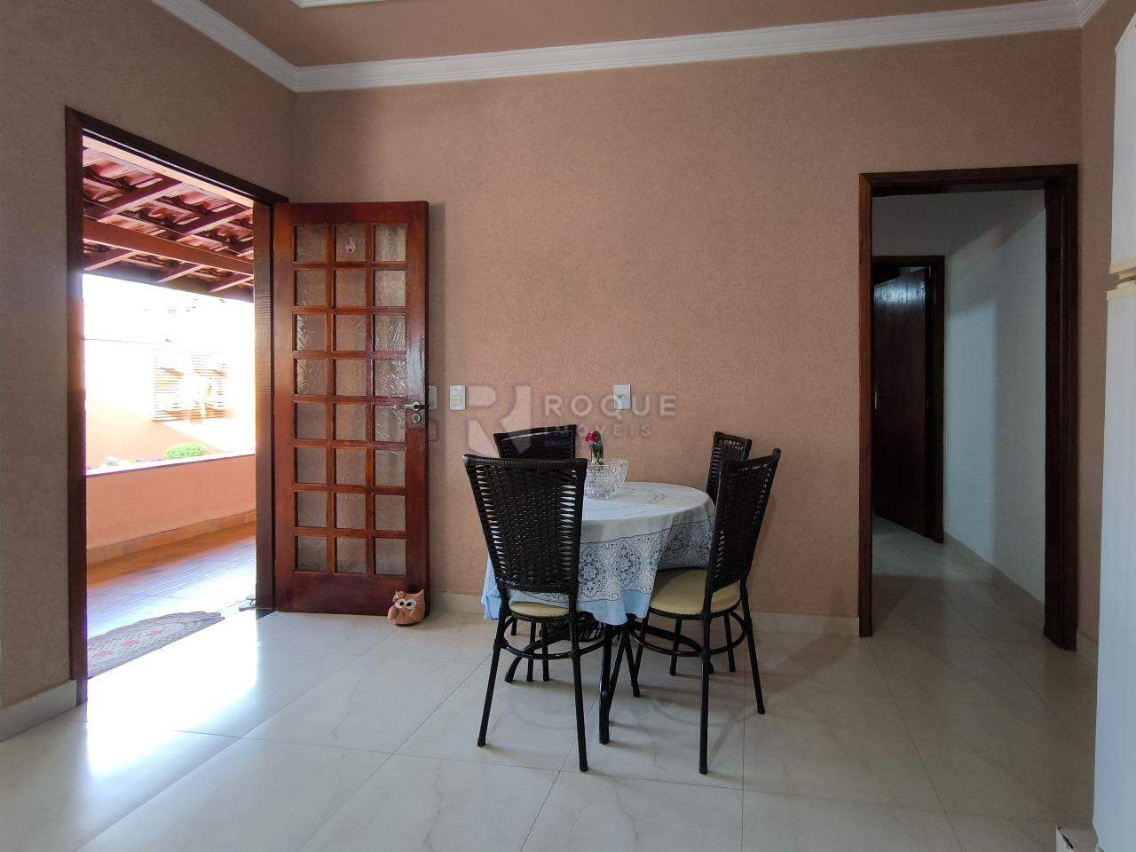 Casa Residencial à venda no bairro Jardim Adélia Cavicchia Grotta: COZINHA