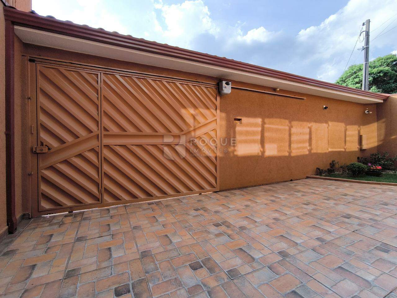 Casa Residencial à venda no bairro Jardim Adélia Cavicchia Grotta: PORTÃO ELETRÔNICO