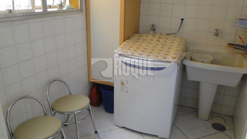 Apartamento à venda no bairro Centro: