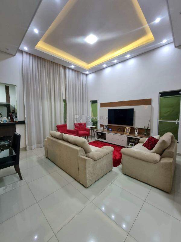 Casa em condomínio à venda no bairro Jardim Residencial Campo Novo: 
