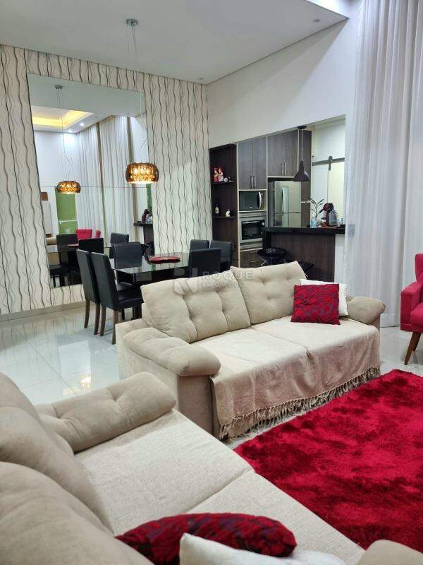 Casa em condomínio à venda no bairro Jardim Residencial Campo Novo: 