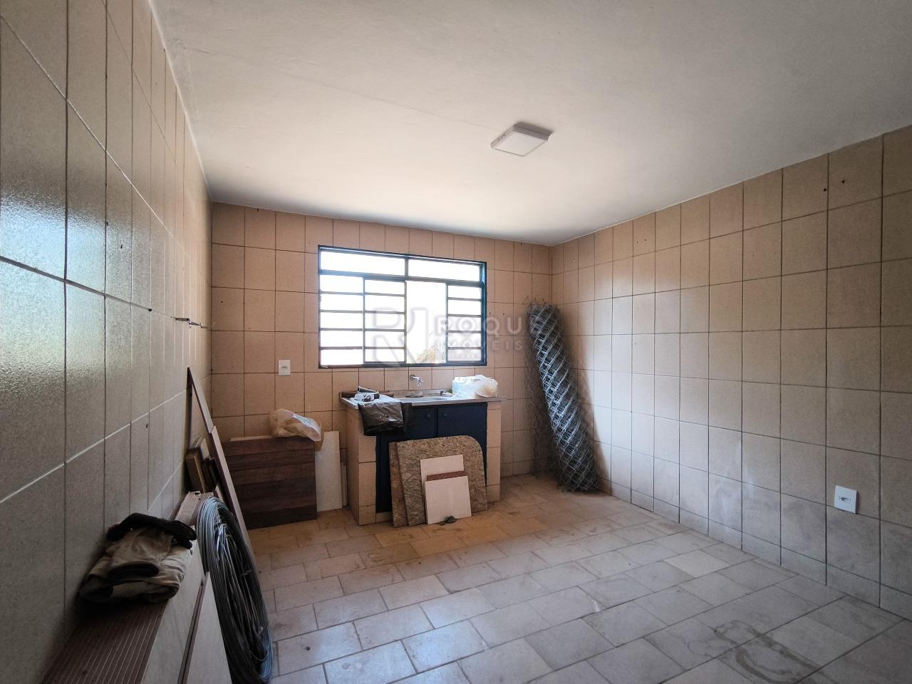 Chácara à venda no bairro Bairro dos Loiolas: COZINHA CASA CASEIRO