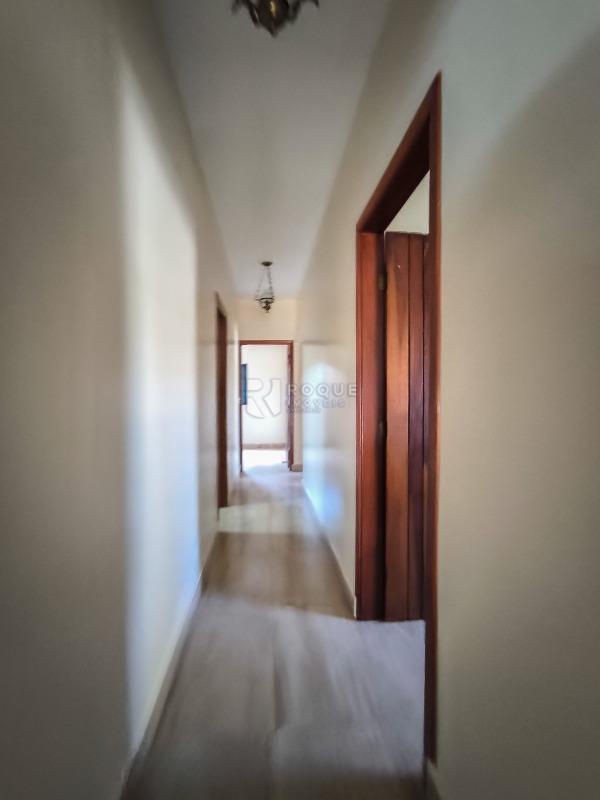 Chácara à venda no bairro Bairro dos Loiolas: CORREDOR INTERNO