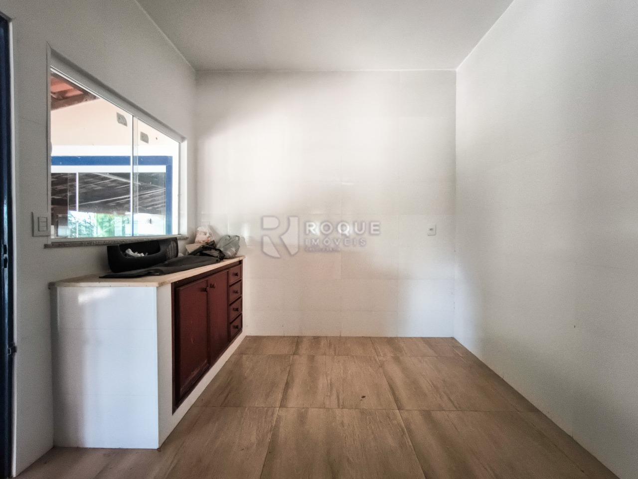 Chácara à venda no bairro Bairro dos Loiolas: COZINHA