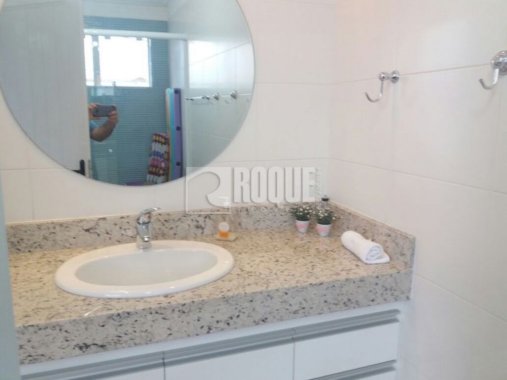 Casa em condomínio à venda no bairro Jardim Terras de Santa Elisa: 