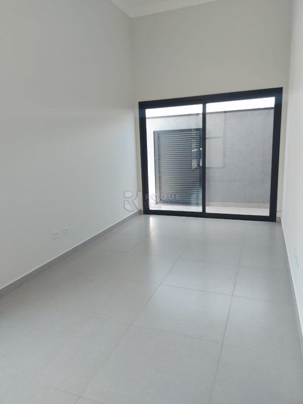 Casa em condomínio à venda no bairro Residencial Florisa: 