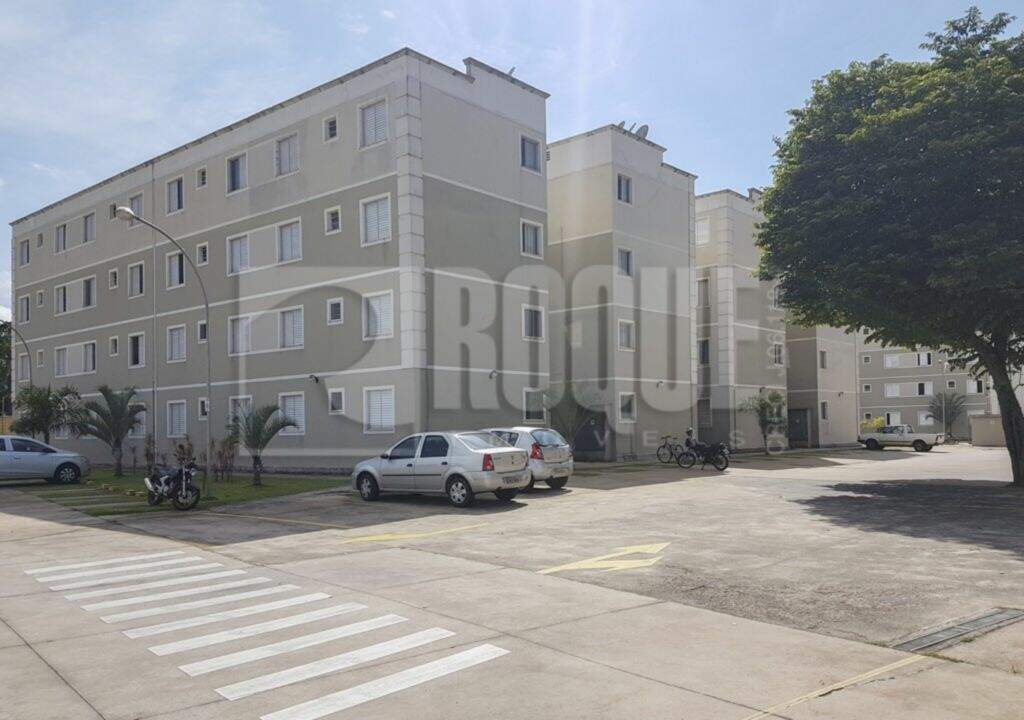 Apartamento à venda no bairro Jardim do Lago: