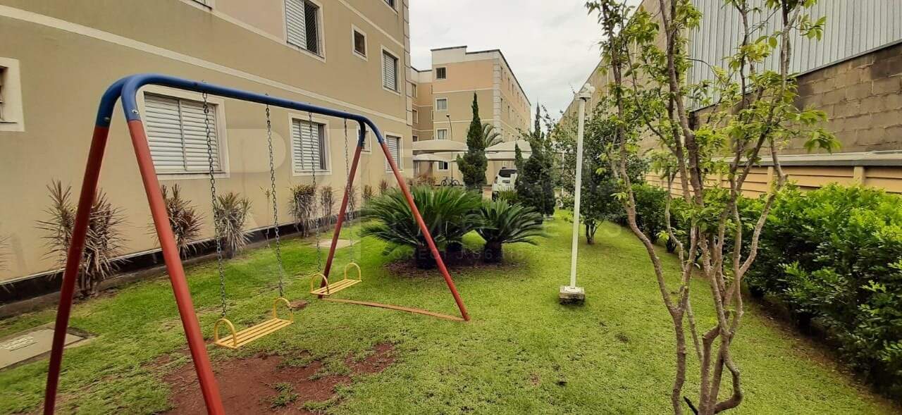 Apartamento à venda no bairro Jardim do Lago: