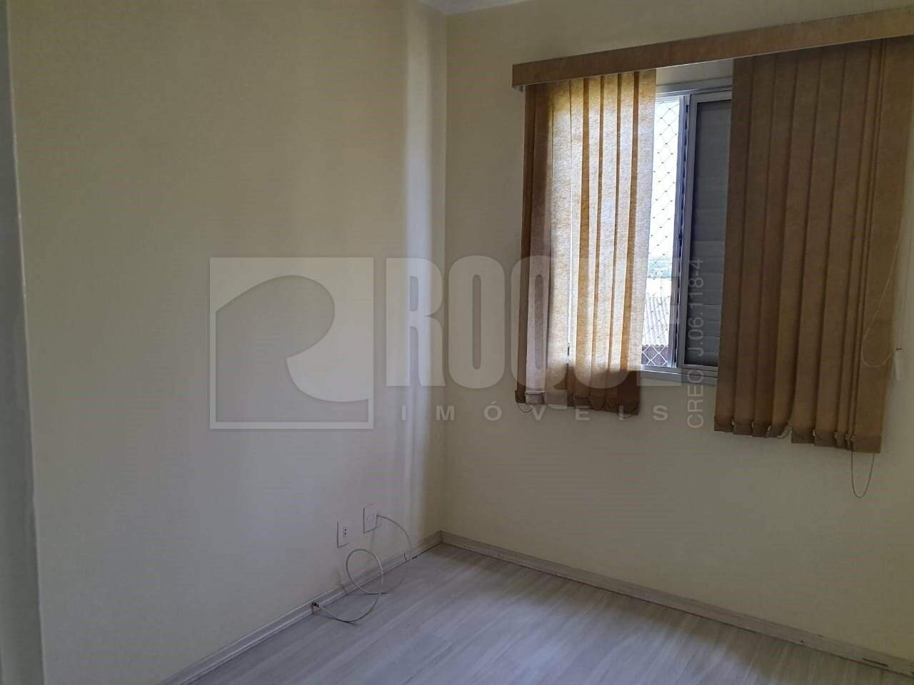 Apartamento à venda no bairro Jardim Rosa Marrafon Lucas: 
