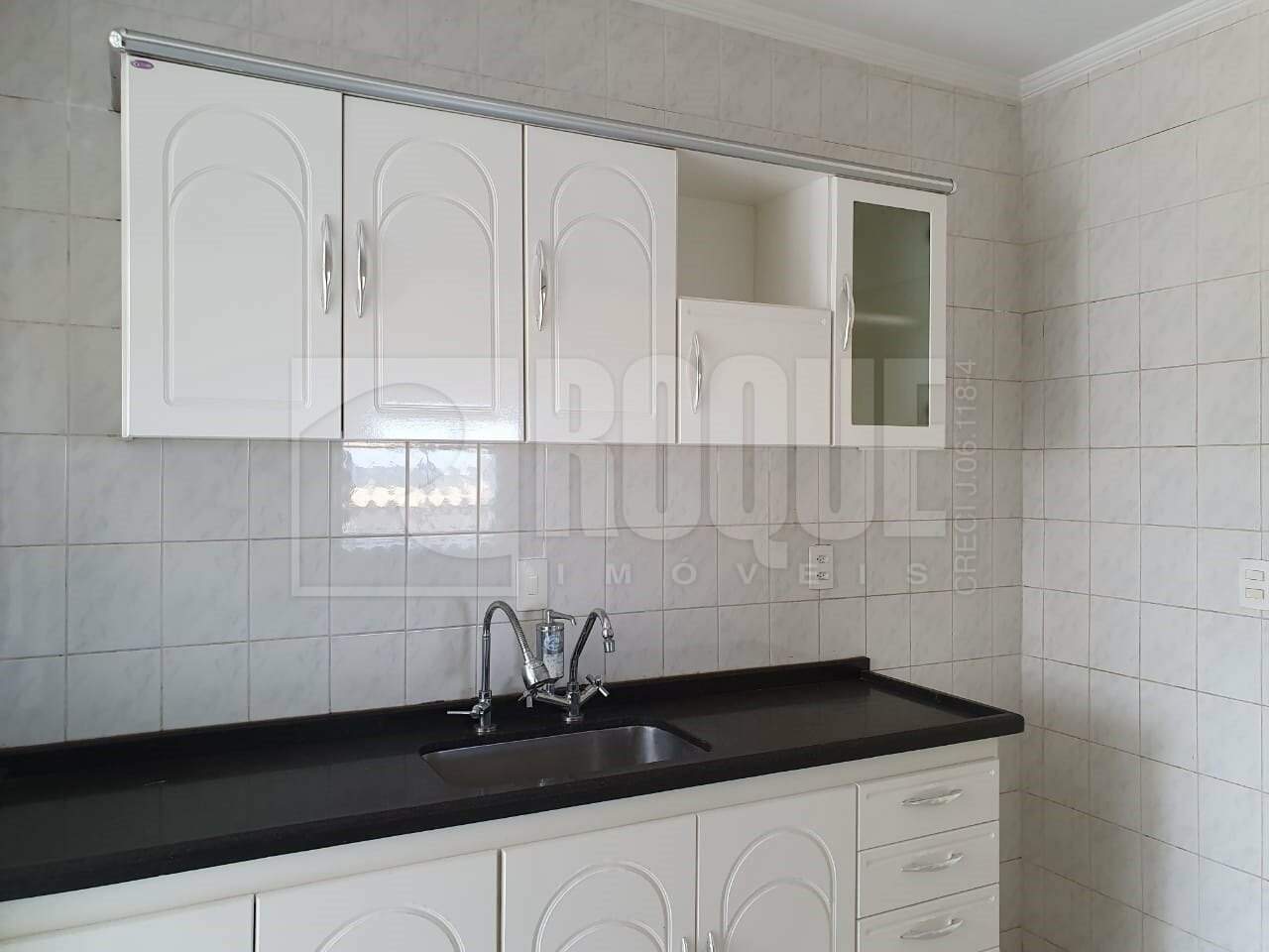 Apartamento à venda no bairro Jardim Rosa Marrafon Lucas: 