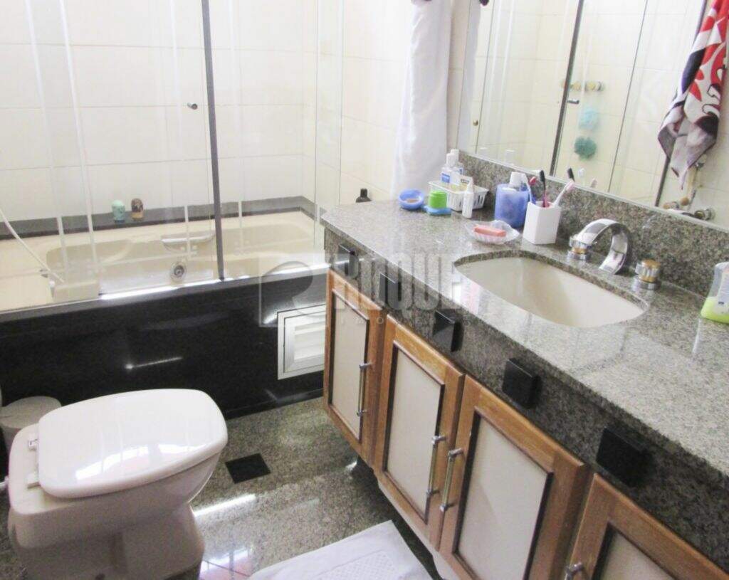 Apartamento à venda no bairro Centro: