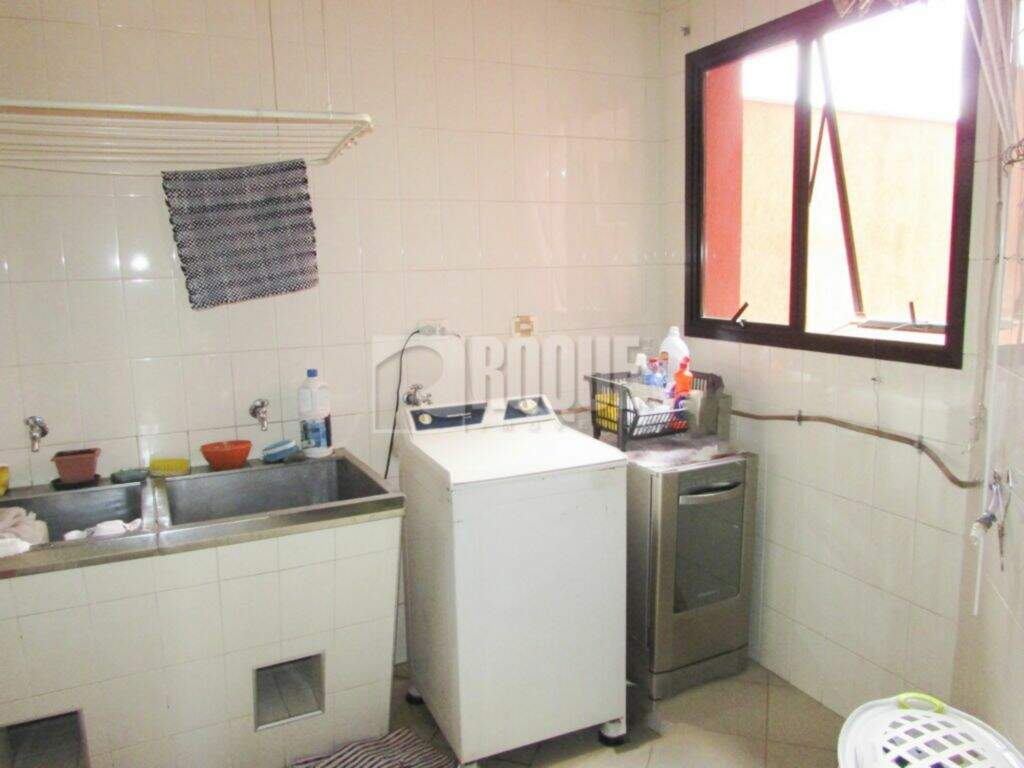 Apartamento à venda no bairro Centro:
