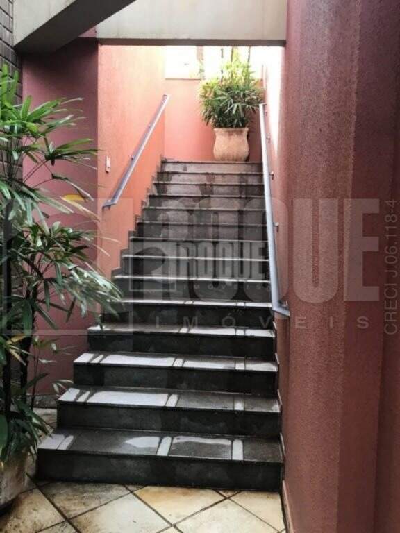 Apartamento à venda no bairro Centro:
