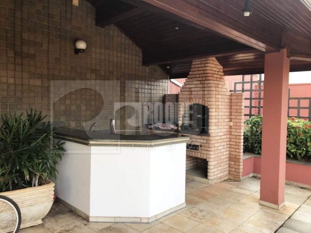 Apartamento à venda no bairro Centro: