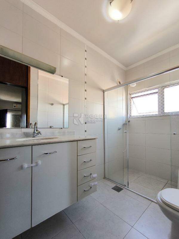 Apartamento à venda no bairro Centro: WC SUÍTE