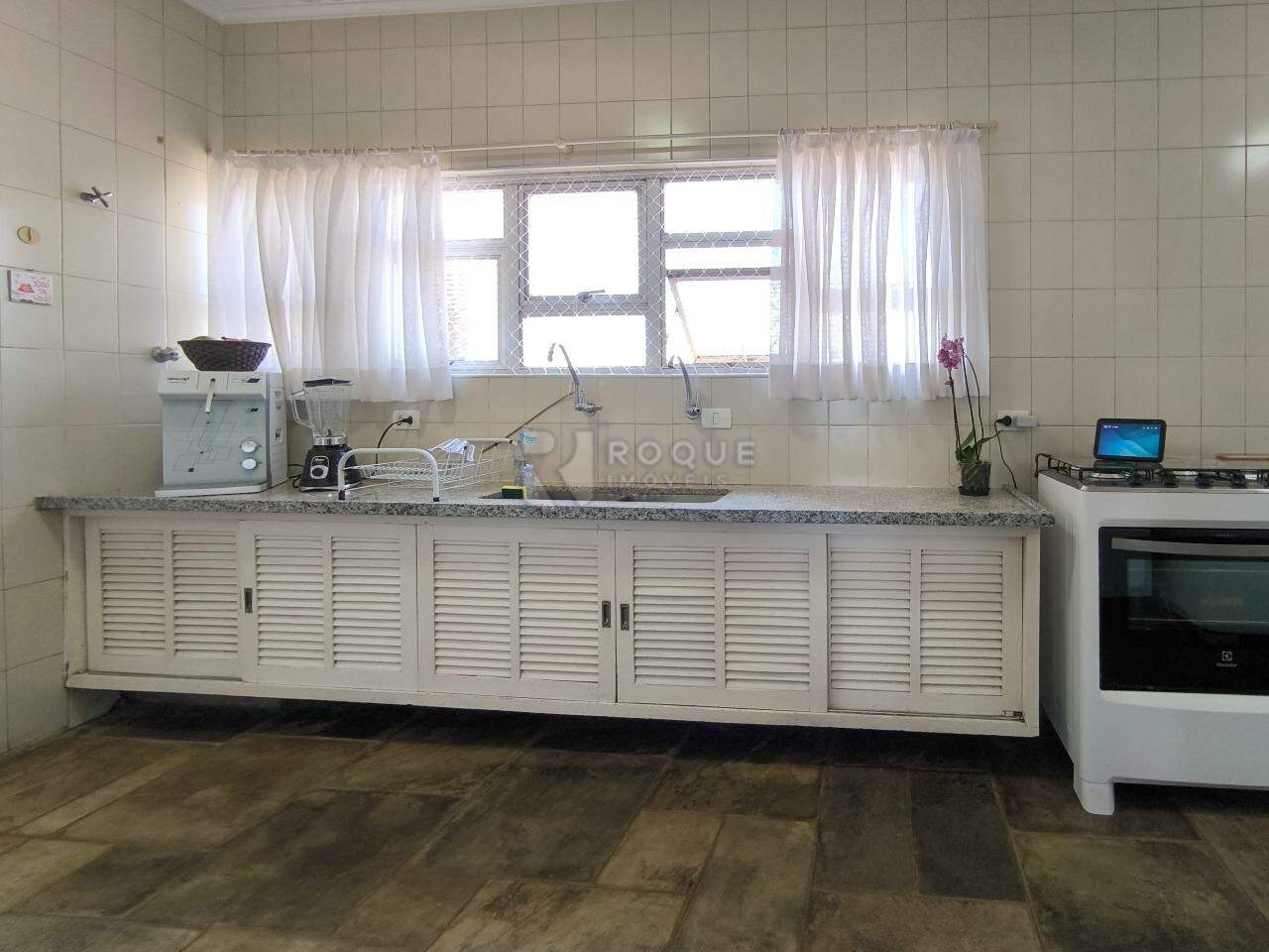 Apartamento à venda no bairro Centro: COZINHA